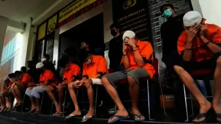 Apartemen Dijadikan Pabrik Narkoba, Polisi Ringkus 9 Tersangka