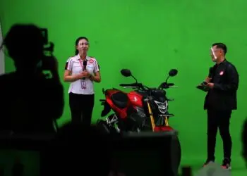 “Jangan Ngaku Laki Kalau Belum Naik Sport Honda”