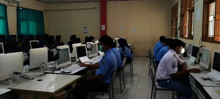 Vaksinasi 1.000 Pelajar, SMKN 5 Kabupaten Tangerang Gelar PTM