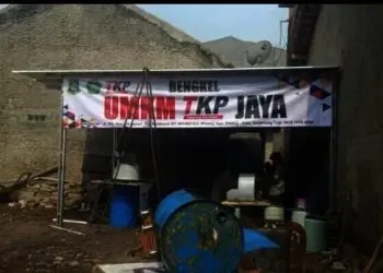 UMKM TKP Jaya Manfaatkan Bahan Limbah Jadi Barang Kerajinan