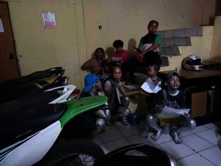 Polisi Usut Dugaan Eksplotasi Anak "Manusia Silver"