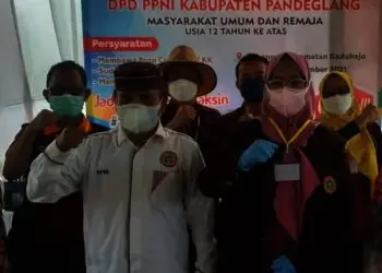 DPD PPNI Pandeglang Gelar Vaksinasi, Baksos dan Santunan Yatim-piatu