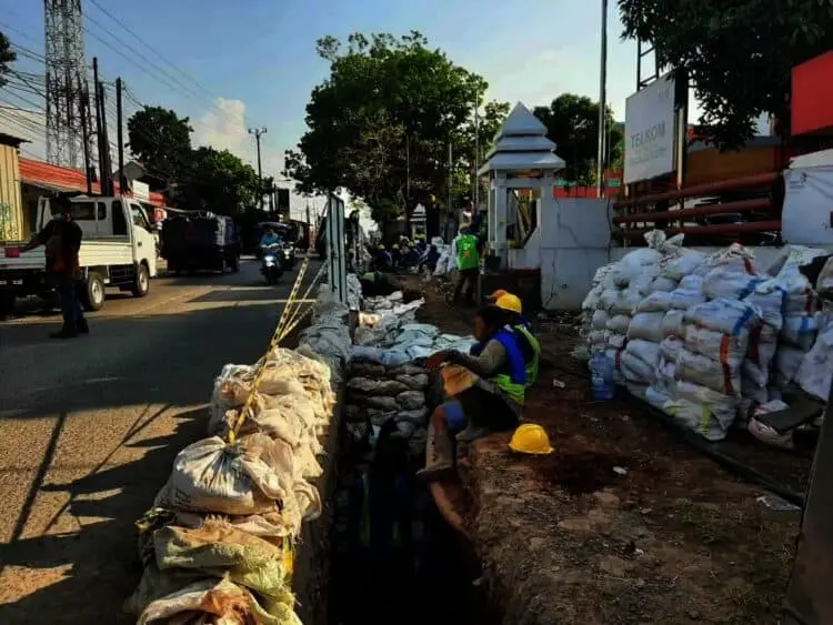 Perumdam TKR Pasang Pipa Baru Untuk 20.000 Pelanggan
