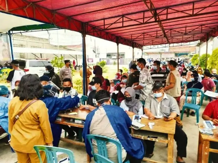 Monitoring Vaksinasi ke-2 di Kelurahan Kuta Bumi
