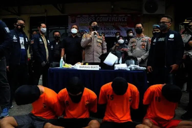 Polsek Cikupa Ringkus 4 Pelaku Curanmor Berikut 1 Senpi Rakitan