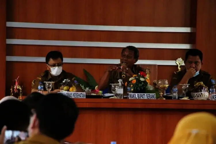 Rapat Koordinasi Percepatan Vaksinasi di Kabupaten Serang, di Aula Dinkes Senin (13/9/2021). (ISTIMEWA)