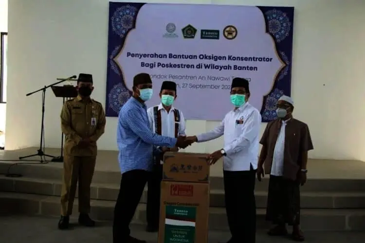 Tiga Ponpes di Kabupaten Serang Mendapat Bantuan Oksigen dari Kemenag RI