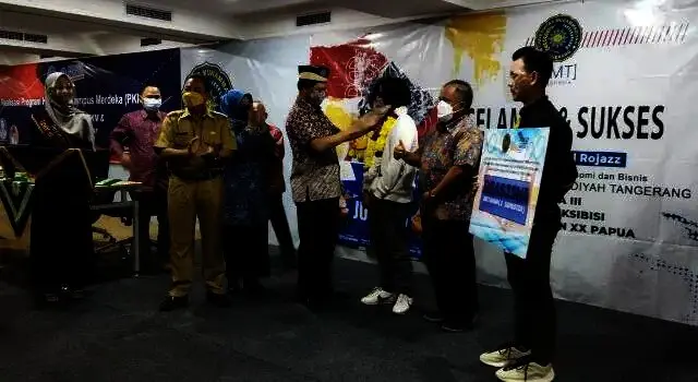 Tak Diakui Daerah, Juara III Esport Lokapala di PON XX Papua Ini Dapat Beasiswa dari UMT