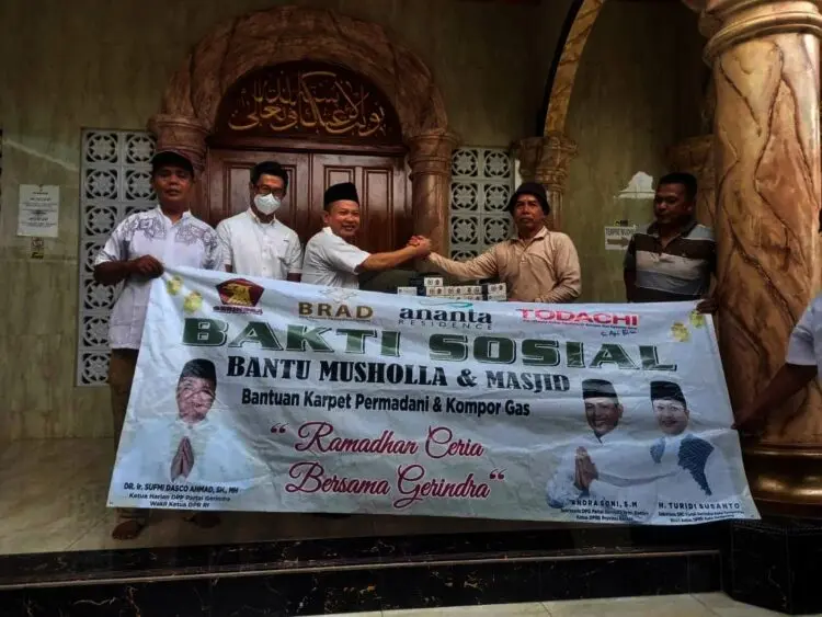 Warga Desak Pemilik Aset Jalan Rusak Lakukan Perbaikan