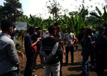 Akses Jalan Utama Ditutup KPK, Warga Desa di Lebak Terancam Terisolir
