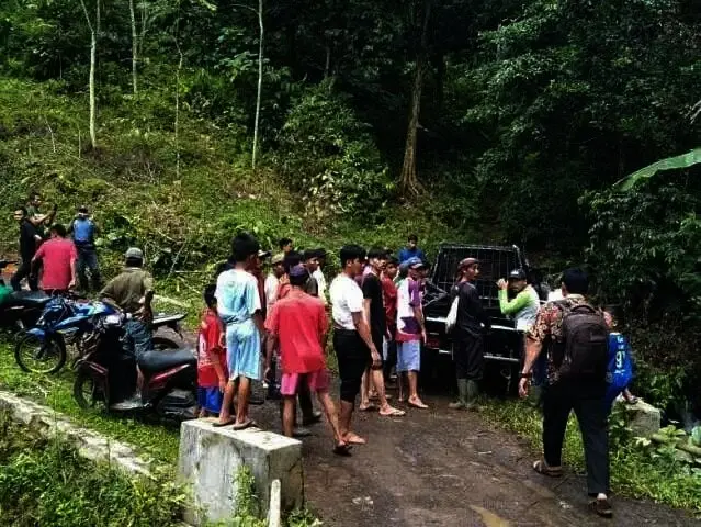 Mobil Rombongan Undangan Pernikahan Masuk Jurang di Lebak, Satu Tewas