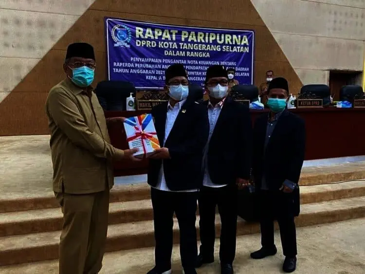 Anggaran Proyek Kian Gemuk, Bansos Mengecil