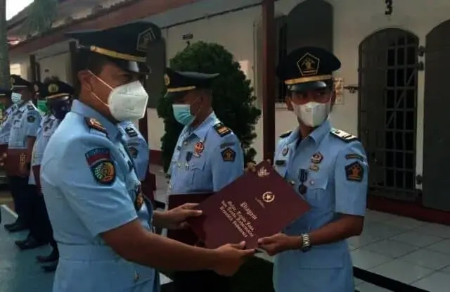 9 Petugas Lapas Kelas III Rangkasbitung Diganjar Satyalancana Karya Satya dari Presiden