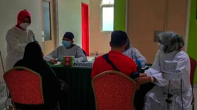 Ikut Percepat Herd Immunity, RS Sari Asih Cipondoh Gelar Vaksinasi Massal