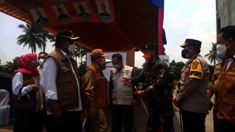 Dirjen Bina Pemdes Amati Penerapan Prokes di Pilkades Kabupaten Serang