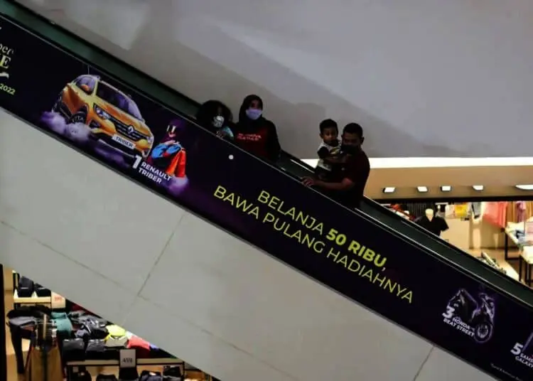 Potret Anak Usia di Bawah 12 Tahun Boleh Masuk Mal di Tangerang