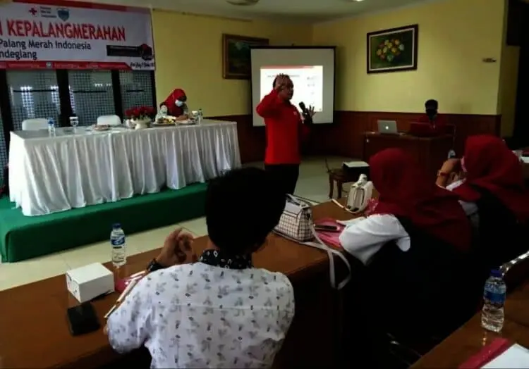 Tingkatkan Profesionalisme, Relawan PMI Pandeglang Dibekali Pengetahuan Tentang Kepalangmerahan