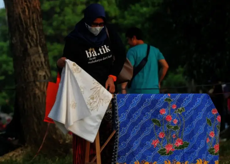 Potret Peringatan Hari Batik Nasional di Situ Cipondoh Tangerang