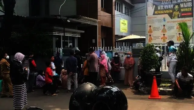 Datangi Kantor BPN, Warga Benda Terdampak Penggusuran JORR II Minta Proses Pencairan Ganti Rugi Dipercepat