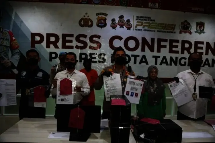 Penjual SKCK Palsu Rp25 Ribu Ditangkap