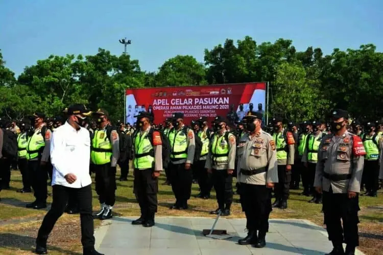 Bupati Tangerang Pimpin Apel Gelar Pasukan Pengamanan Pilkades di 77 Desa