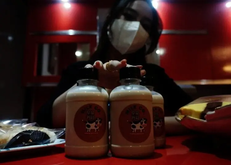 Potret Produksi Kue Susu Keju dan Kopi Susu Rumahan di Tangerang