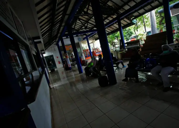 Potret Jelang Pemberlakuan Wajib Tes PCR Sebagai Syarat Perjalanan Moda Transportasi