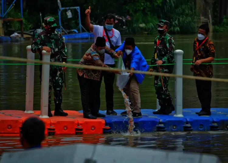 Potret Peringatan Hari Sumpah Pemuda di Sungai Cisadane