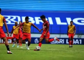 Ladeni Persikabo 1973, Persita Kejar Tiga Poin
