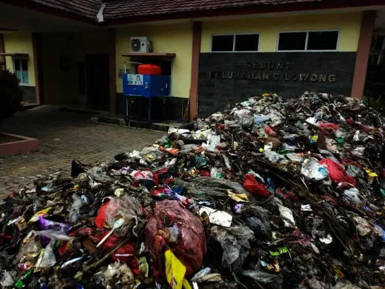 Pemkot Serang dan Warga “Berdamai”, Tangsel Boleh Kirimkan Sampah