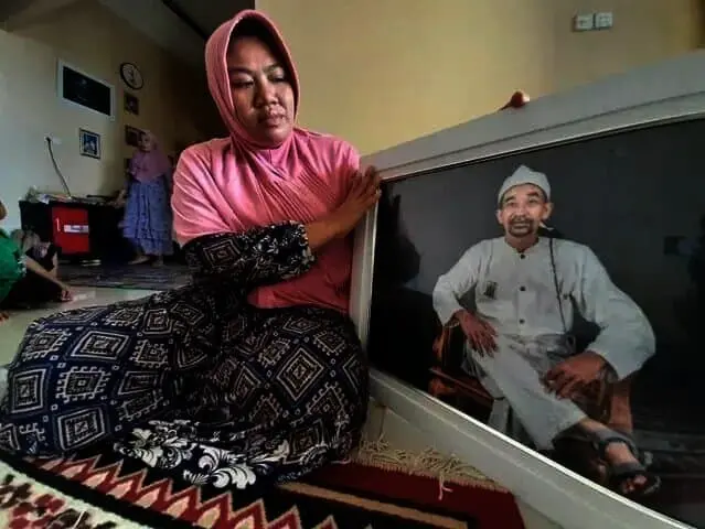 Begini Perasaan Istri Alm Jakaria Saat Tahu Suaminya Menang Telak Pilkades Meski Telah Tiada