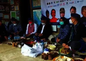 Bupati Iti Curhat ke Menkes Soal Rendahnya Capaian Vaksin di Lebak