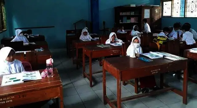 Abaikan Protokol Kesehatan, Sejumlah Sekolah di Lebak Kena Tegur