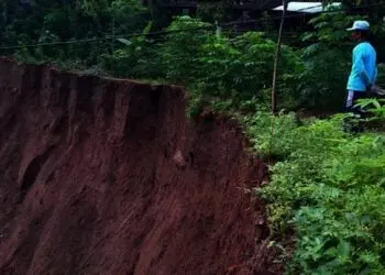 Waspada! Intensitas Hujan Tinggi, 18 Kecamatan di Pandeglang Rawan Longsor