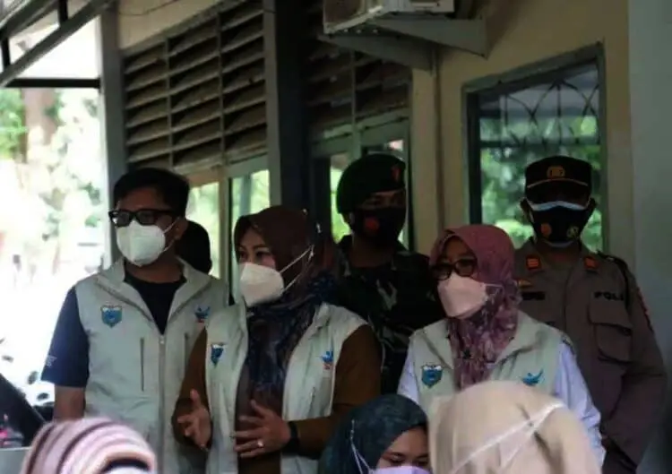 Bupati Irna : Hingga Akhir Tahun Target Vaksinasi Harus Tembus 50 Persen