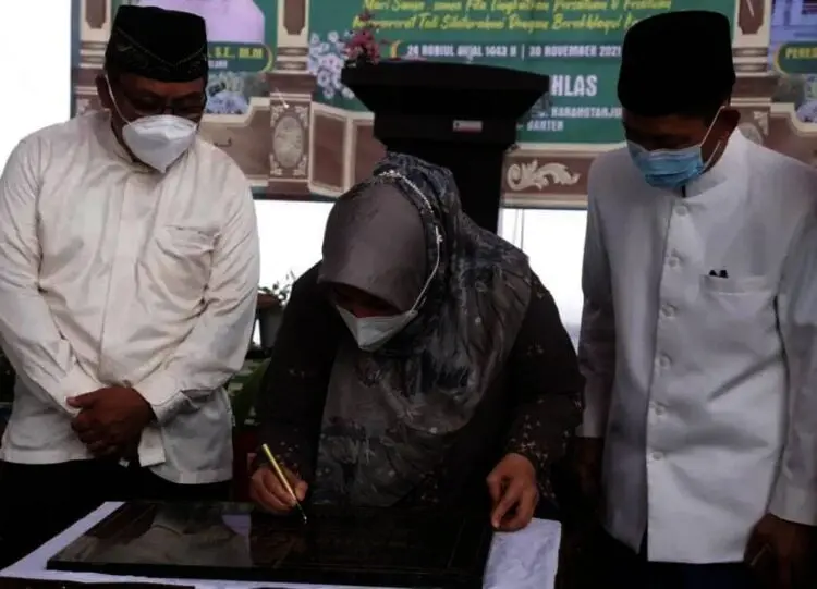 Bupati Irna : Mari Makmurkan Masjid Sebagai Tempat Ibadah