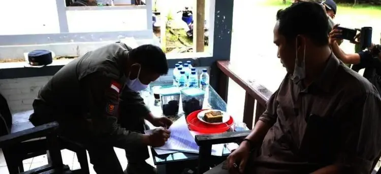 Ini Alasan Satpol PP Pandeglang Membuka Segel Tambak Udang di Panimbang