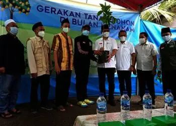 LPBI-NU Tangsel Tanam Pohon