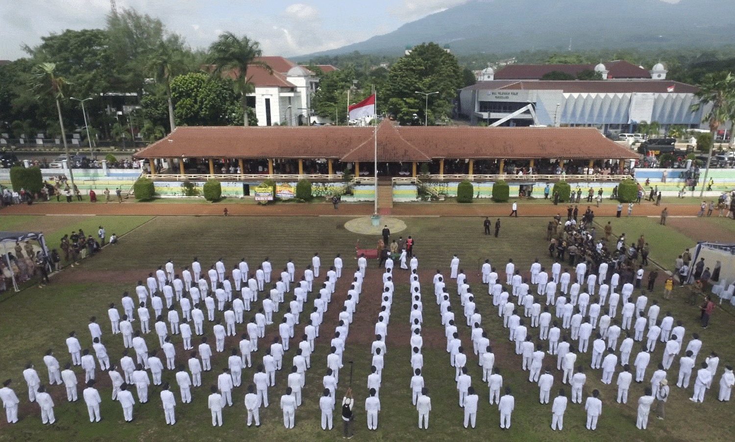 Usai Dilantik, Kades Terpilih Diminta Segera Konsolidasi Bangun Desa Usai Dilantik, Kades Terpilih Diminta Segera Konsolidasi Bangun Desa