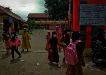 Potret PTM Terbatas di SDN Kiara Payung yang Sempat Disegel