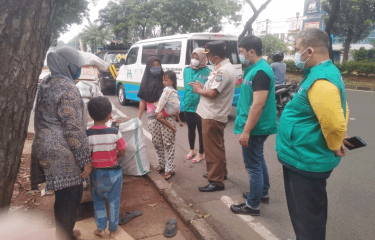 Dua Anak Disewa Jadi Pengemis di Kota Tangsel