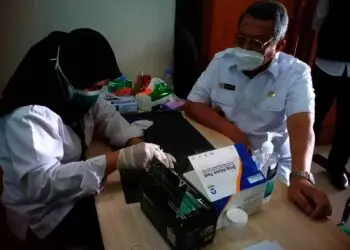 Wali Kota Tangsel dan Wakilnya Dites Urine
