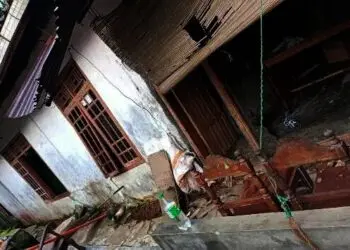 Fenomena Pergerakan Tanah Landa Cikotok Lebak, Belasan Warga Diungsikan