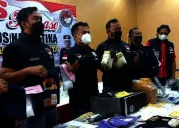 Disamarkan Jadi Kiriman Celana Jeans, Peredaran Sabu Jaringan Internasional Digagalkan