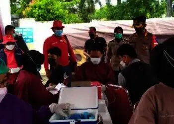 Vaksinasi oleh BIN Daerah Banten dan Polrestro Tangerang Kota untuk Percepat Pemulihan Ekonomi