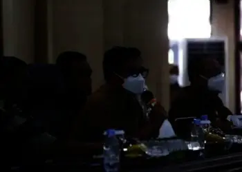 Wabup Pandeglang, Tanto Warsono Arban, memimpin Rakor, di Aula Pendopo Bupati Pandeglang, Senin (27/12/2021). (ISTIMEWA)