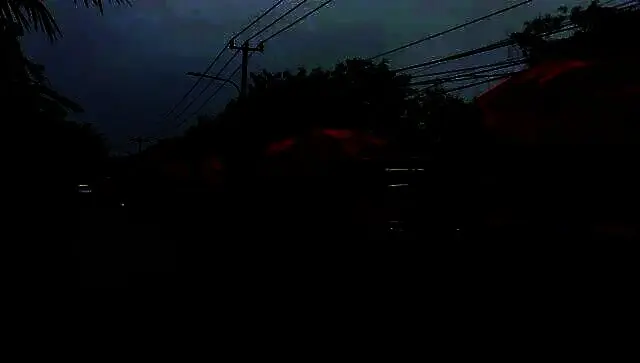 Kapasitas TPA Rawa Kucing Penuh, Puluhan Truk Sampah Antre Buang Muatan