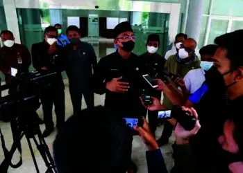 Konflik Gubernur versus Buruh Memanas, Andika Upayakan Mediasi