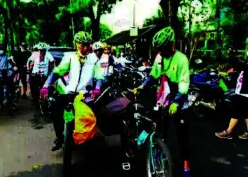 Dua Warga Tangsel Berangkat Haji dengan Gowes Sepeda