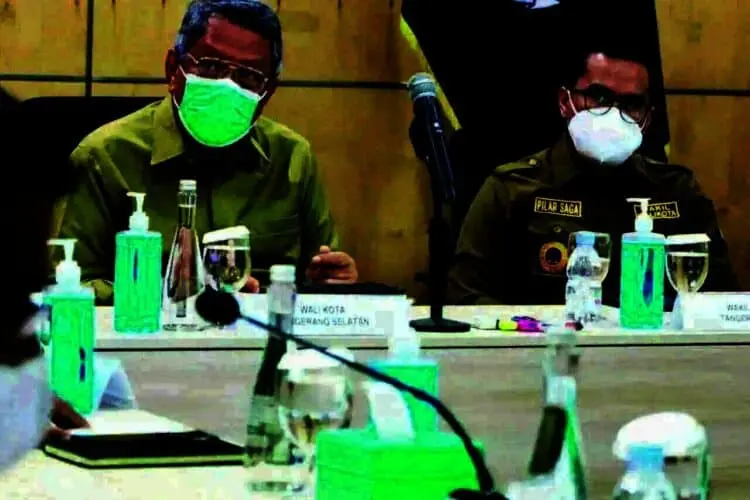 Aglomerasi Bikin Tangsel Tertahan di PPKM Level 2